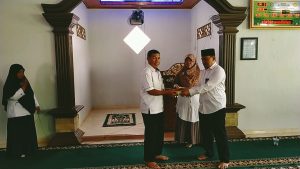 pemberian cindera mata